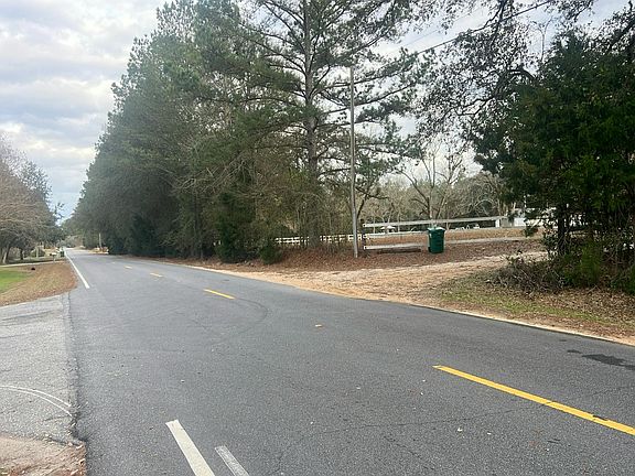 5th image of 3001 Lonesome Rd