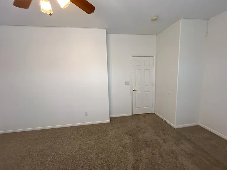 7959 Nookfield Dr — Photo 21