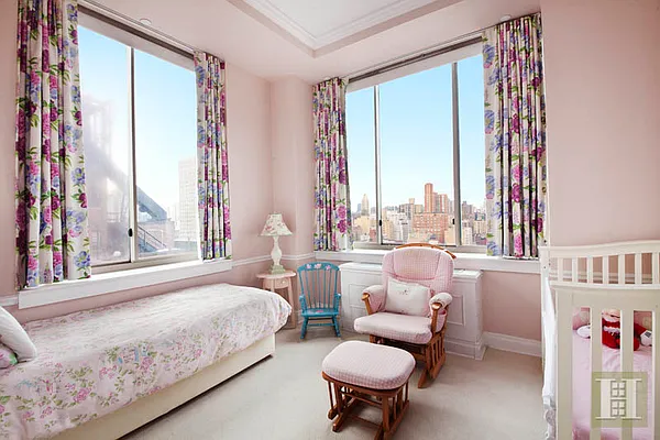 Sold by Halstead Real Estate | media 18