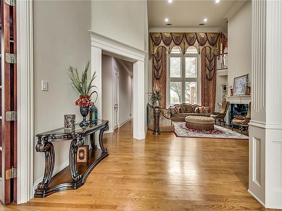 5th image of 2916 Beauchamp Dr