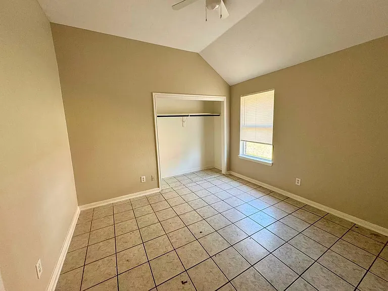 21114 Sun Haven Dr — Photo 6