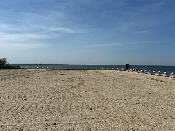 258 N 23rd St, Surf City, NJ 08008