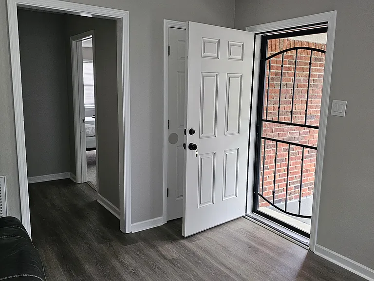 3181 Winslow Rd — Photo 3