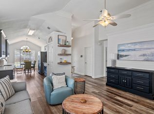 206 Long Lake Dr, Miramar Beach, FL 32550