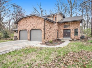 50525 Galaxy Dr, Granger, IN