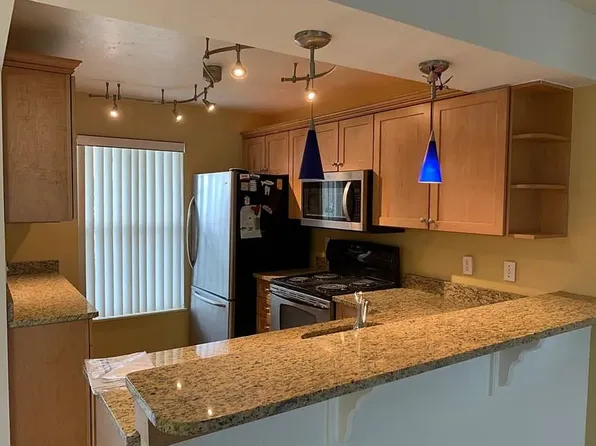 1305 Mainsail Dr Unit 1002, Naples, FL 34114