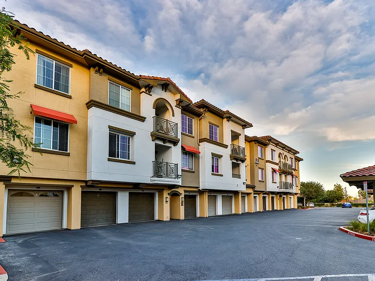 Capriana at Chino Hills — Photo 34