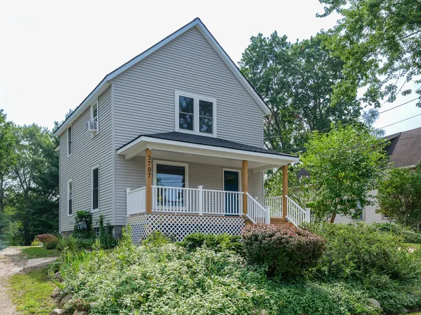 3707 S Burdick St, Kalamazoo, MI 49001