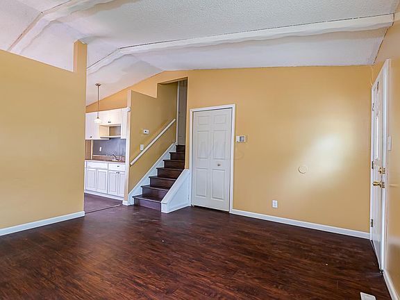 3rd image of 2765 Vantage Point Dr