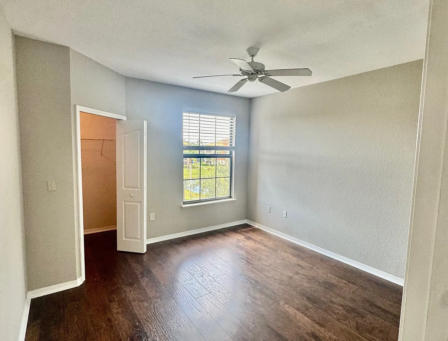 1 bed, 742 sqft, $1,600 — Photo 4