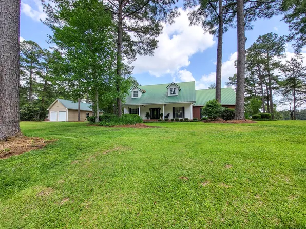 502 Longleaf Dr, Petal, MS 39465