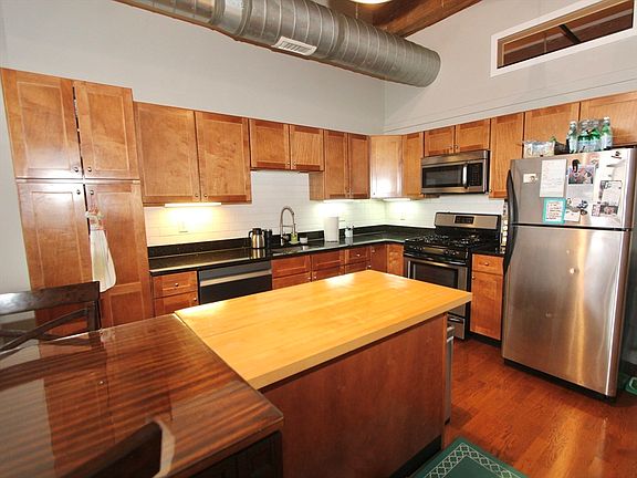 3rd image of 160 Fremont St Unit 317