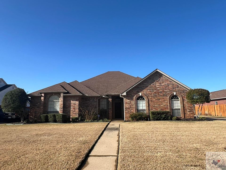 1st image of 5913 Trinity Heights Dr
