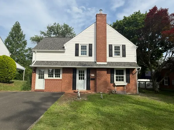 604 Meadow Ln, Oreland, PA 19075