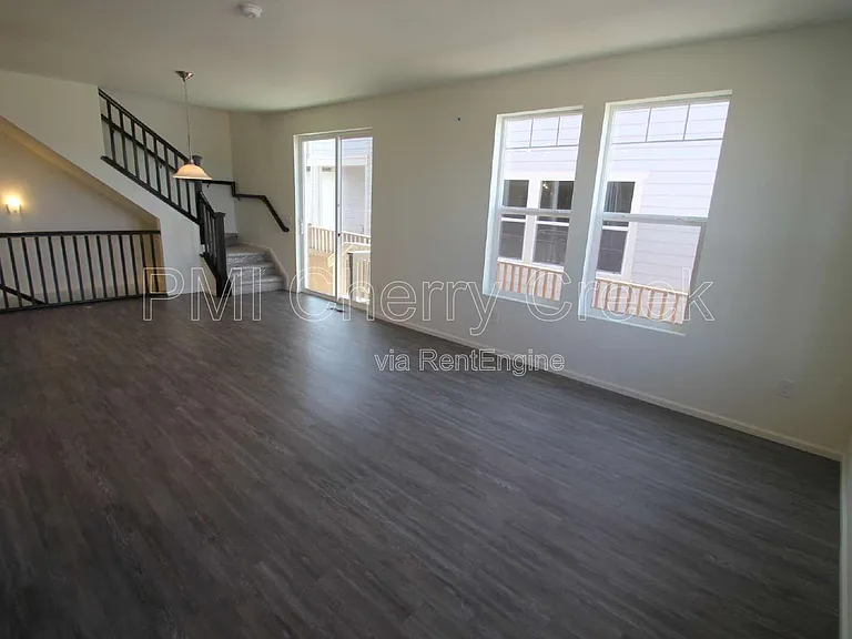 3696 Happyheart Way — Photo 4