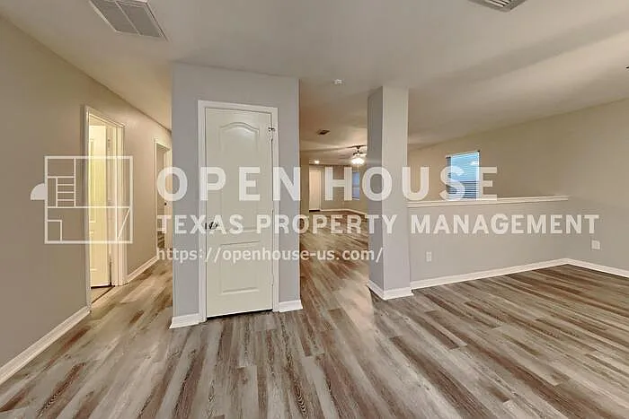 3719 Bridgebluff Ln — Photo 6