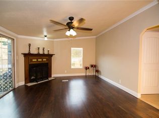 833 Quail Run, Cleburne, TX 76031