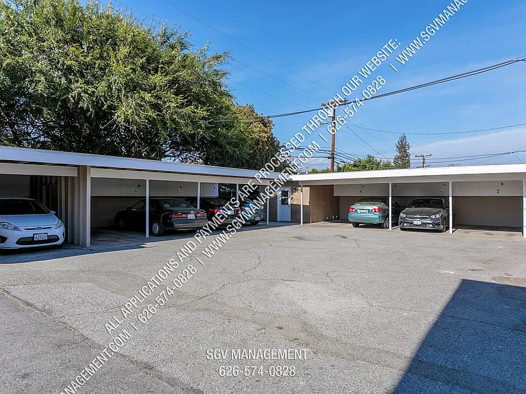 1001-1005 W Huntington Dr — Photo 9
