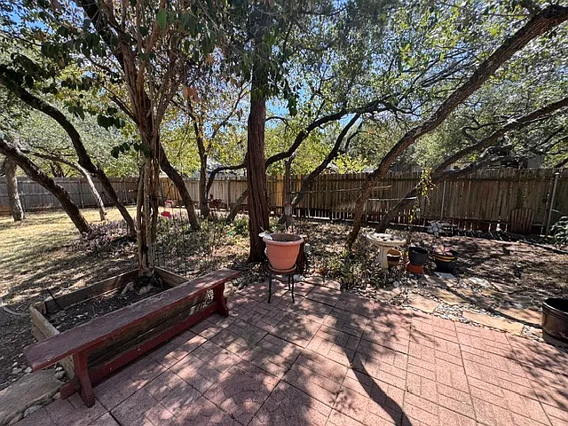4 bed, 1787 sqft, $1,995 — Photo 3