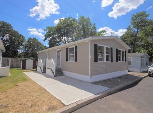 852 Us Highway 1 N #J-2, Edison, NJ 08817