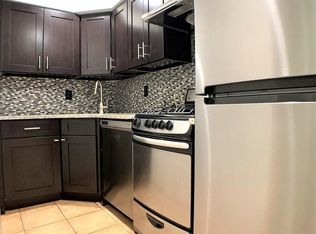 30-67 32nd St #1A2A, Astoria, NY 11102
