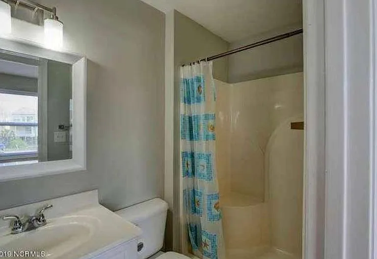 N Topsail Dr — Photo 8