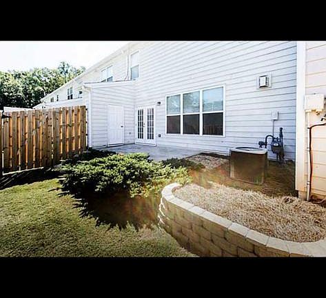 2nd image of 310 Niblewill Pl