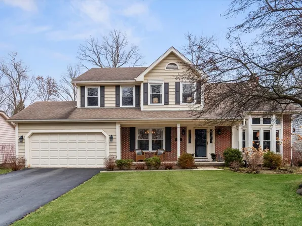 1013 Campbell Ct, Lake Bluff, IL 60044