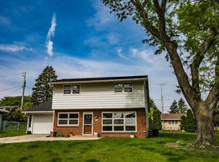 2113 19th Ave, Monroe, WI 53566