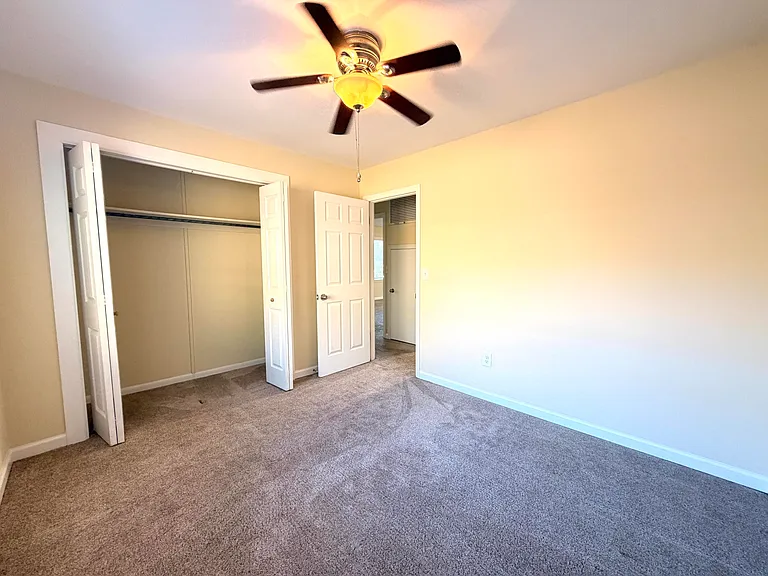 639 Windermere Blvd #B — Photo 15
