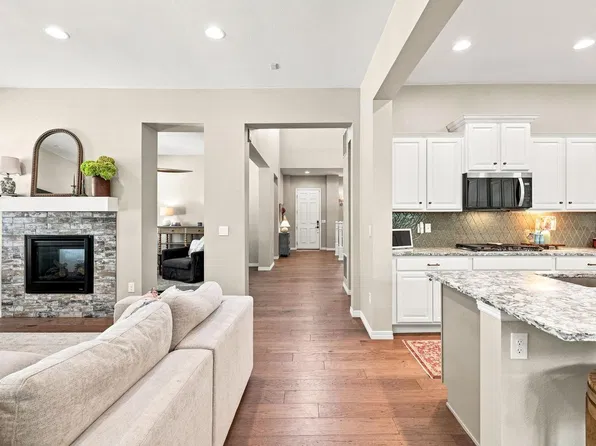 733 Gilpin Cir, Erie, CO 80516