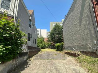 223 Clerk St, Jersey City, NJ