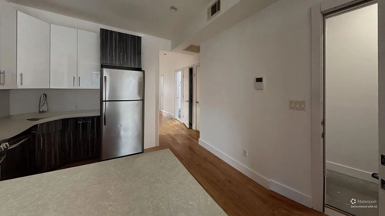 1561 Fulton Street — Photo 2