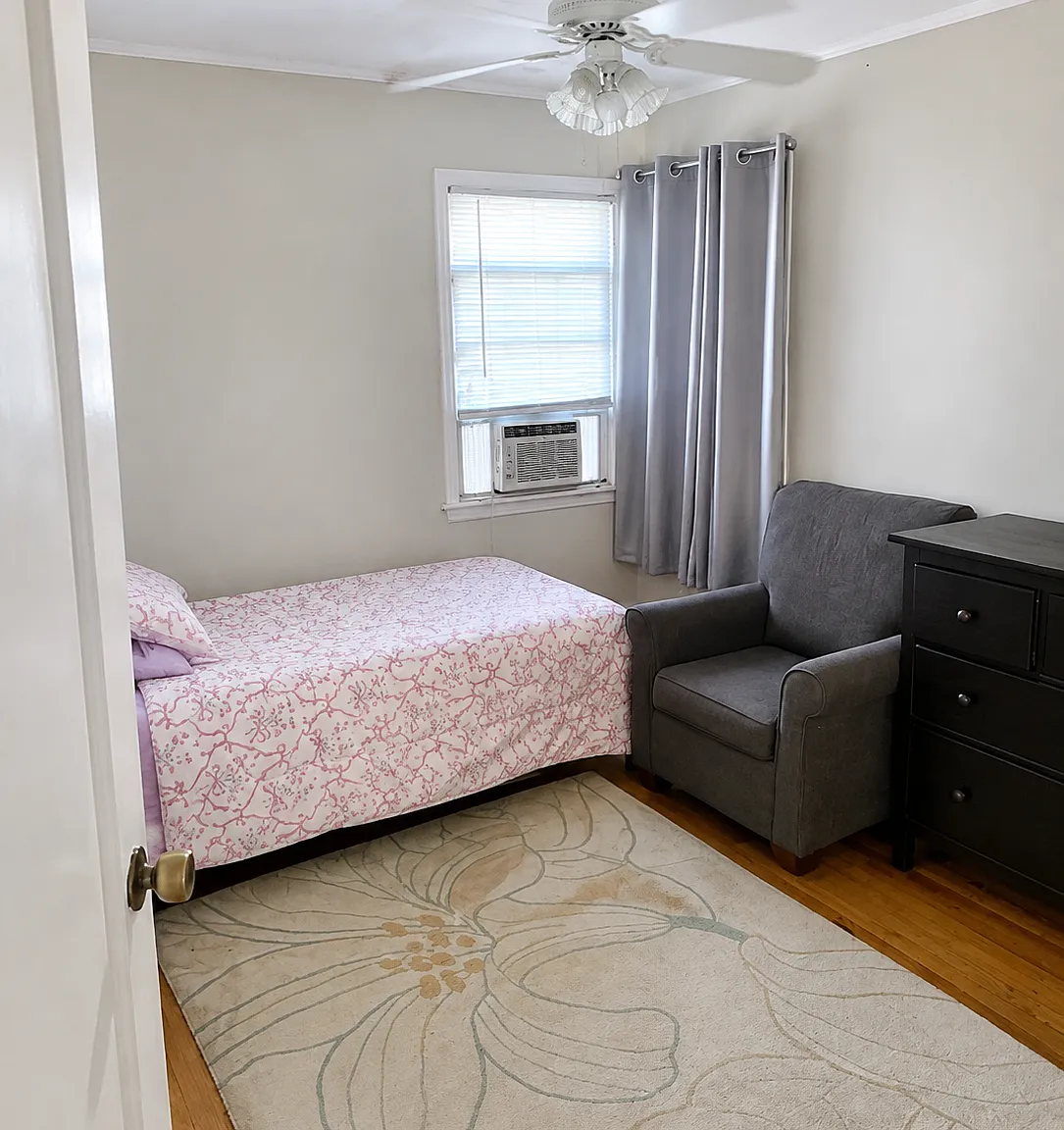 2 bed, 1260 sqft, $3,700 — Photo 4