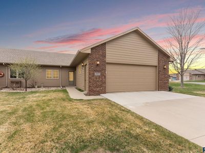 3527 W 91st Pl, Sioux Falls, SD, 57108