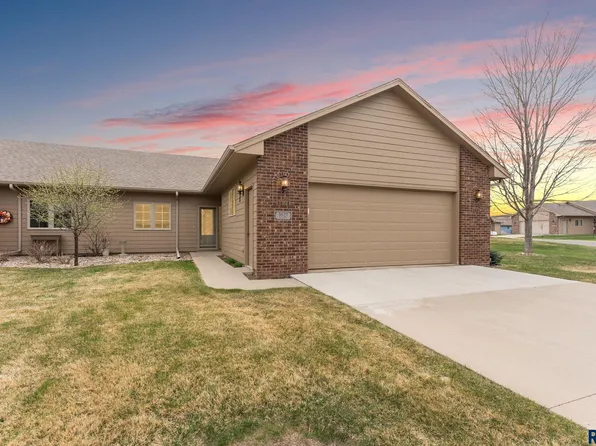 3527 W 91st Pl, Sioux Falls, SD 57108
