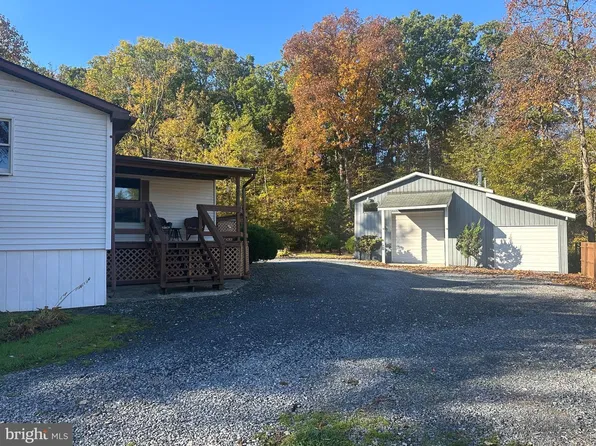 4976 Spring Rd, Shermans Dale, PA 17090