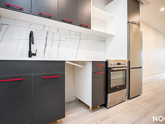 2nd image of 379 Knickerbocker Ave #4B