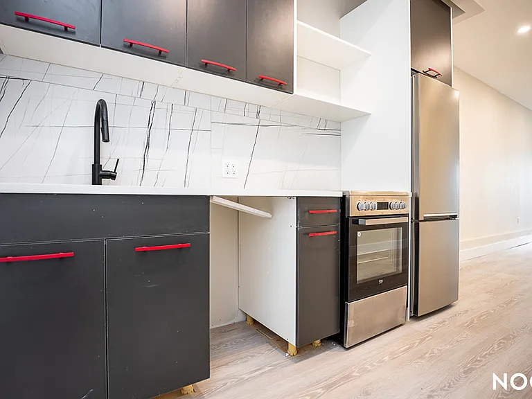 373 Knickerbocker Ave #4R — Photo 6