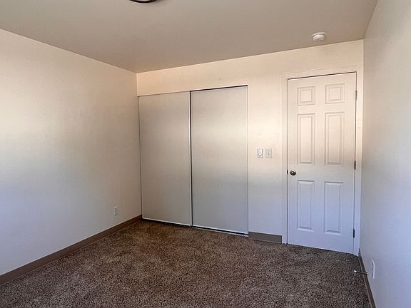 2nd image of 3043 NE 140th St Unit 3
