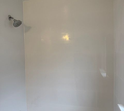5th image of 1305 W 15th Ave #10