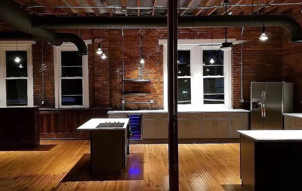 1st image of 1815 Bailey Ave #F