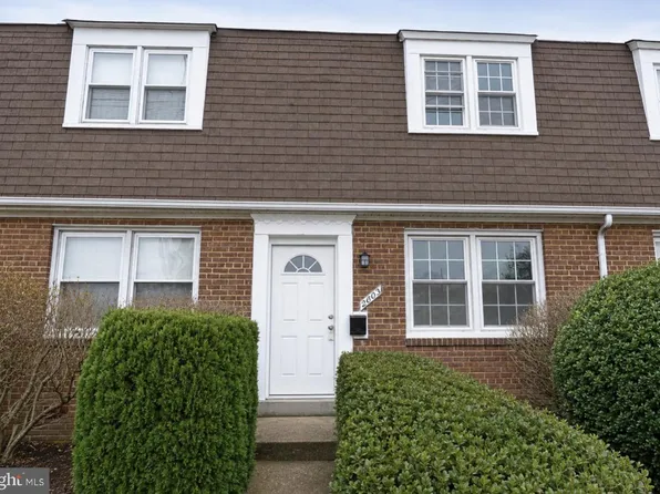 2803 Iverson St, Temple Hills, MD 20748