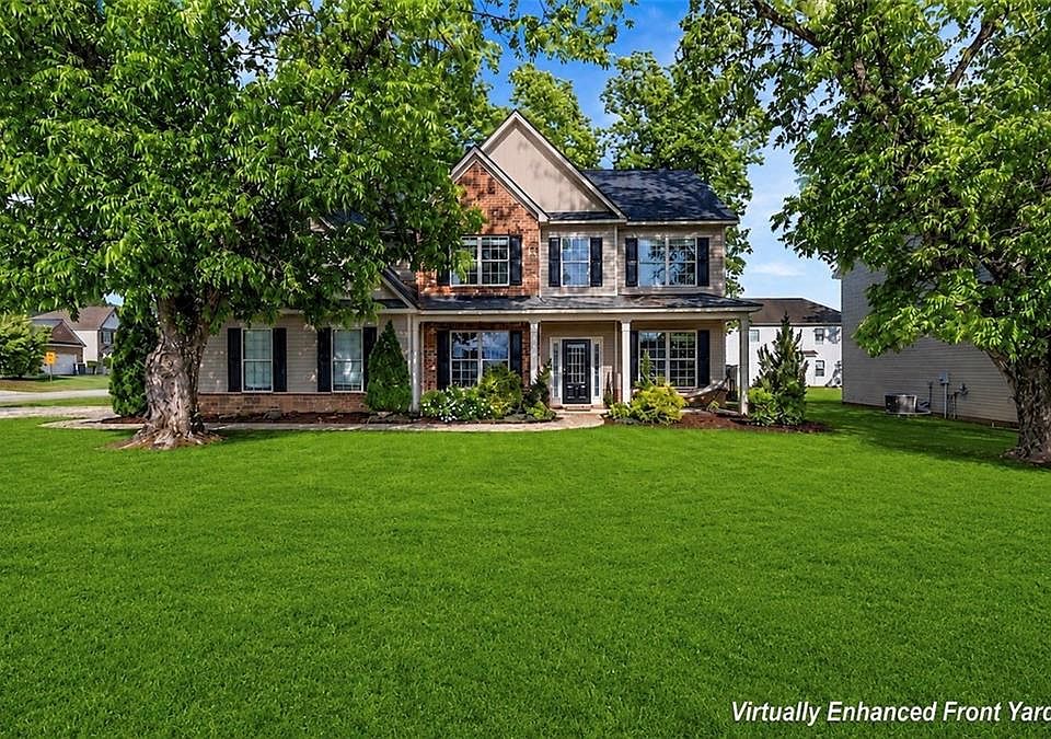 1st image of 126 Meadows Walk Dr