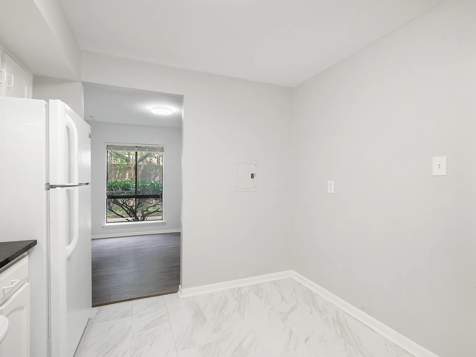 2 bed, 1154 sqft, $2,500 — Photo 4