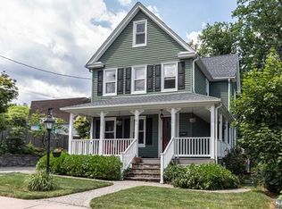 52 Washington Ave, River Edge, NJ 07661