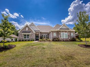 647 Charleston Mills Dr, Midland City, AL 36350