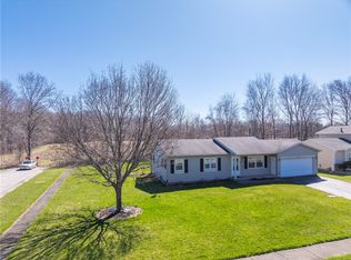 96 Alecia Dr, Rochester, NY 14626