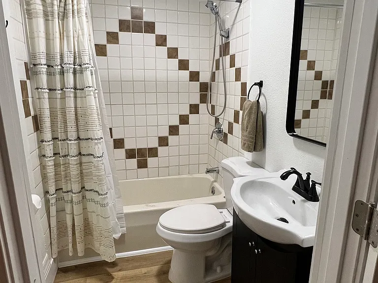 439 S Parker Dr #1 — Photo 8