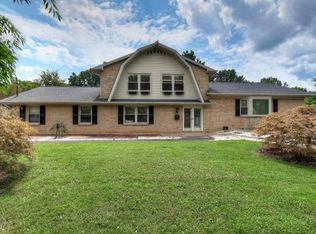 1802 Broadmoor Rd, Johnson City, TN 37604